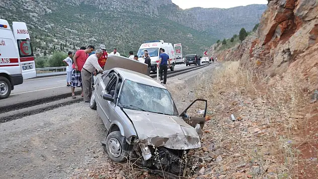 Konya'da trafik kazası: 3 kişi...