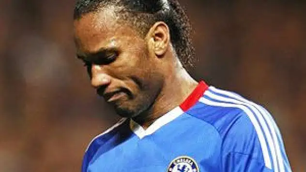 Chelsea'de Drogba şoku! Kötü başladı