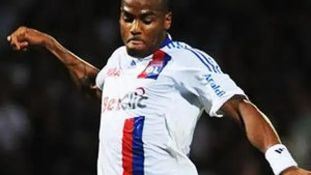 Bursaspor'dan iki dev transfer birden!