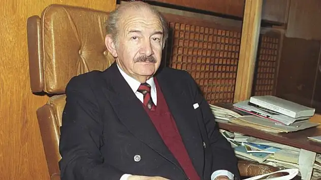 Kabare Tiyatrosunun öncüsü: Haldun Taner