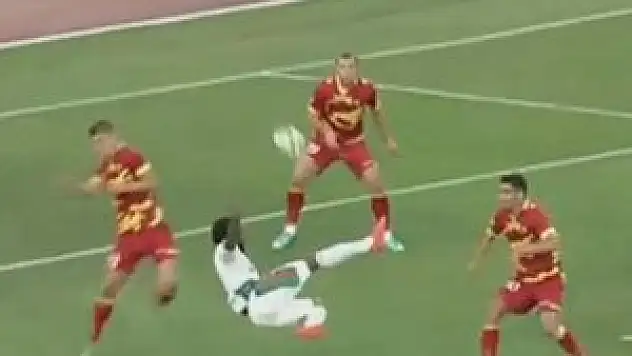 Fernandes'ten jeneriklik gol! -VİDEO-