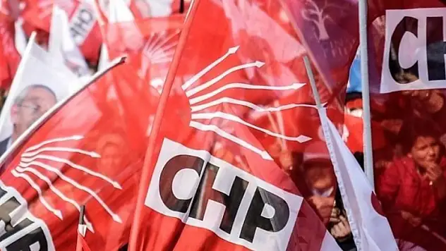 CHP, 39 İlçedeki Yerel Seçimlerin ve 24 Haziran Seçimlerinin İptali İçin YSK'ya Başvurdu