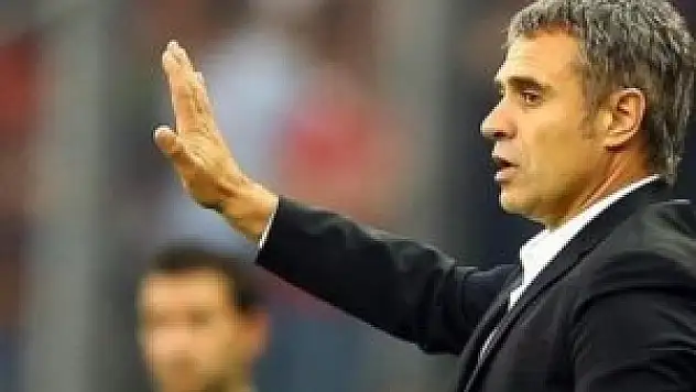 Ersun Yanal'dan Aziz Yıldırım'a jet yanıt