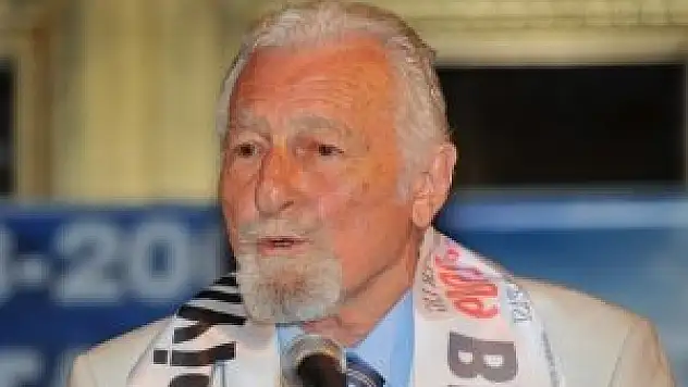 Süleyman Seba vefat etti