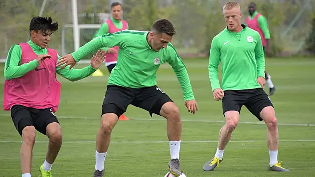 Atiker Konyaspor'da Trabzonspor maçı hazırlıkları sürüyor