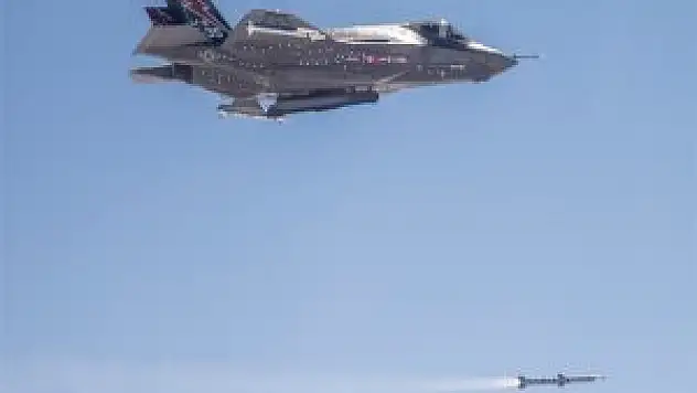 Türkiye, ABD'den AMRAAM füzesi alıyor