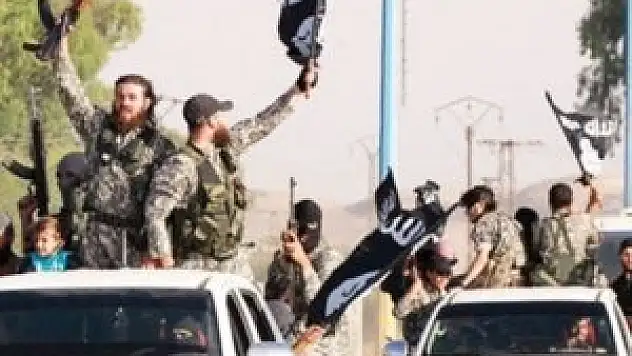 IŞİD Halep'e ilerliyor