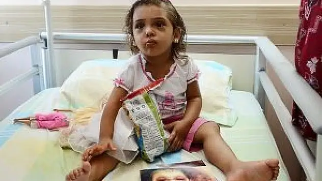 Bomba seslerinden uzak ilk sabaha uyandılar