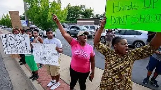 Ferguson'da gerginlik sürüyor