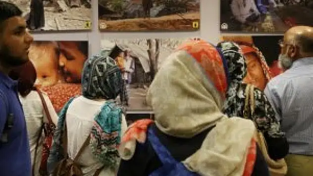 'Tüm Mazlumlar İçin Sesini Yükselt' sergisine yoğun ilgi