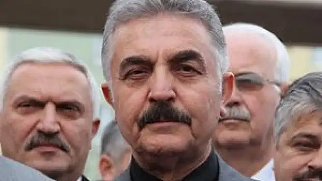 MHP'den sürpriz talep: Paranın üstüne basın