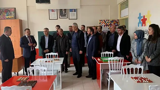 Derebucak'ta akıl ve zeka oyunları sınıfı açıldı