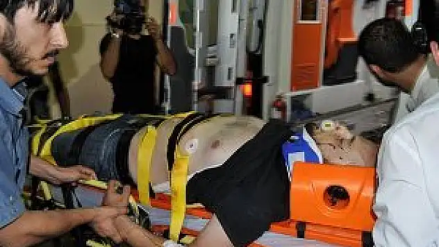 Polis aracı kaza yaptı: 2'si polis, 6 kişi yaralandı