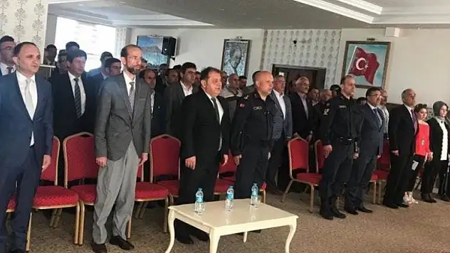 Beyşehir'de mahalle muhtarlarına hizmet içi eğitim semineri