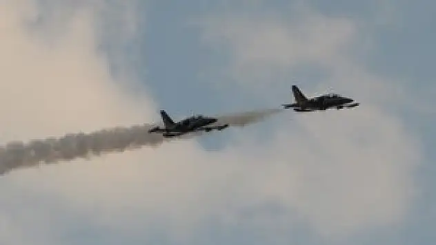 Ukrayna'da ayrılıkçılar savaş uçağı düşürdü