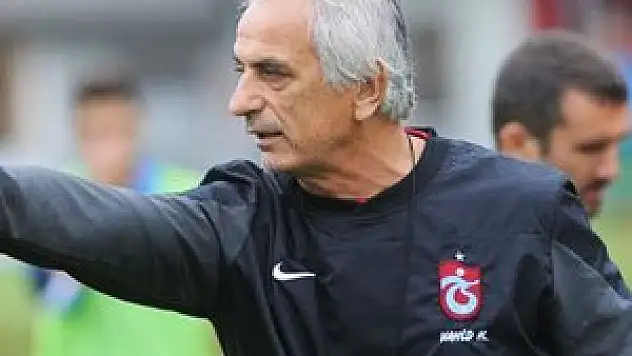 Transfere doymuyor! O ismi de istedi