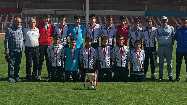 Kara Kartallar U15 Türkiye dördüncüsü!