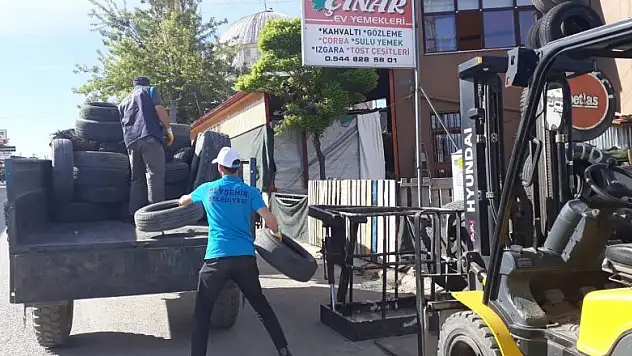 Beyşehir'de atık lastikler toplanıyor