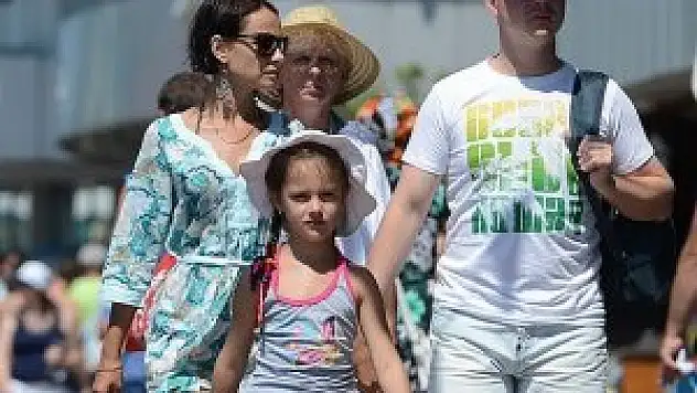 Alman ve Rus turistler 'Türkiye'nin gözbebeği'