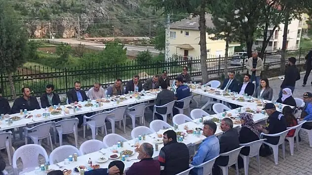 Derebucak'ta şehit yakınları ve gaziler iftarda buluştu