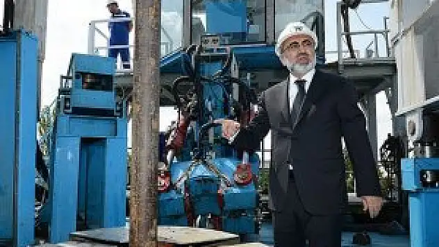 Petrol aramaları için yerli sondaj kulesi