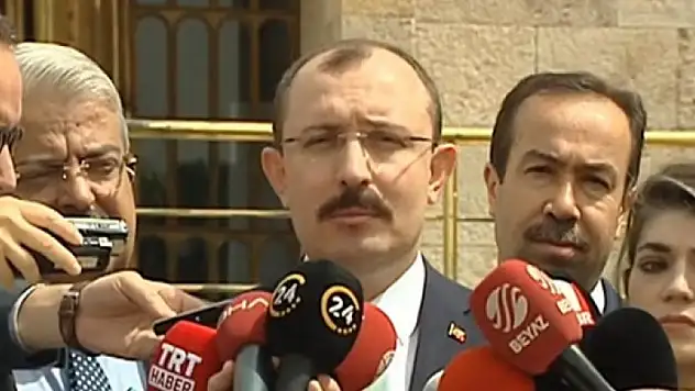 AK Parti'den yeni askerlik sistemi açıklaması