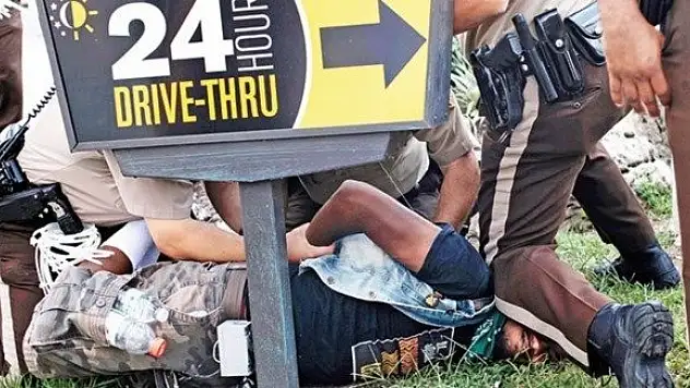 Küresel efsanenin çöküşü