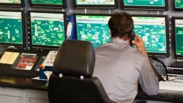 Almanlar'ın Türkiye'de dinlediği 3 hat!