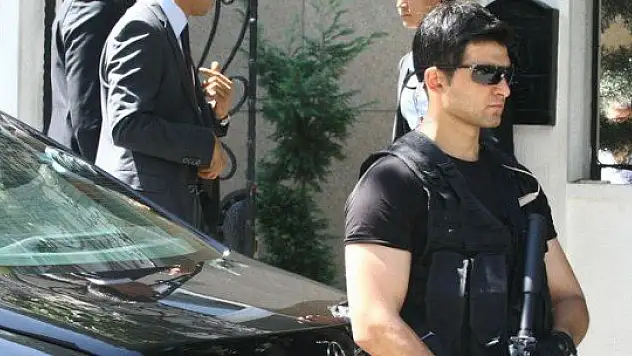 Davutoğlu, 'Başbakan' gibi korunuyor