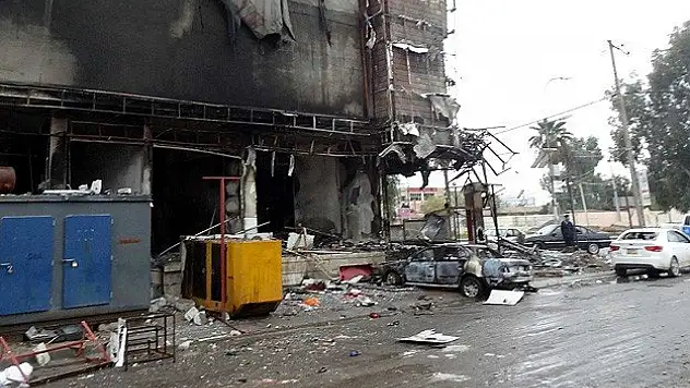 Irak'ta istihbarat binasına bombalı saldırı