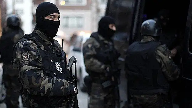 Ankara'da çatışma: 3'ü polis 5 yaralı