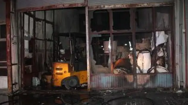 Konya'da iş yeri yangını!