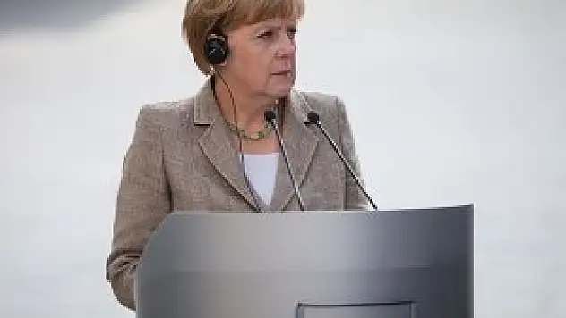 Dinleme iddialarını yalanlamadı