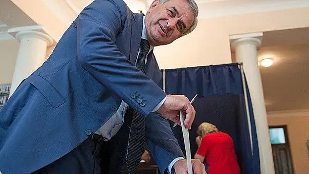 Abhazya'da seçimin galibi Hacimba