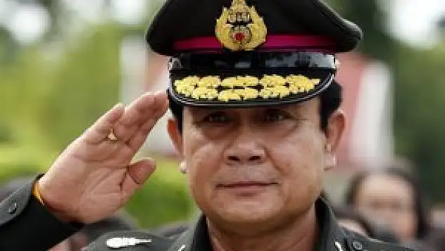 Tayland'da cunta yönetiminin lideri başbakan oldu