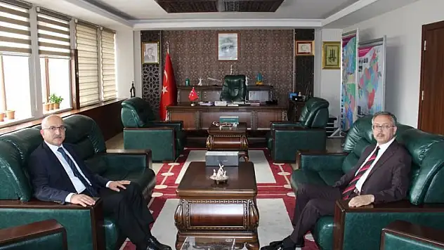 Seyit Ali Büyük'ten Karatay Kaymakamlığı'na ziyaret
