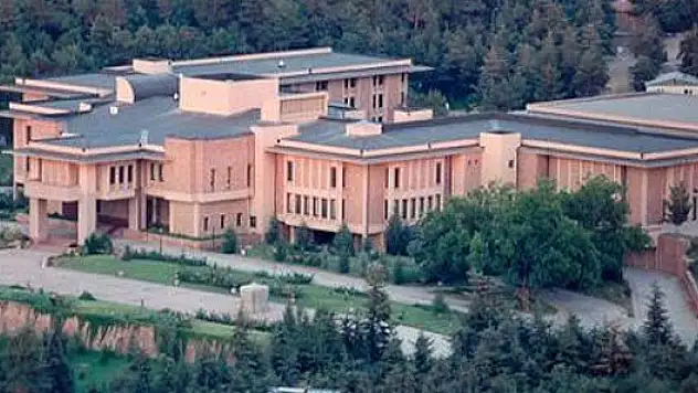 Taraf gazetesinin iki haberine de yalanlama