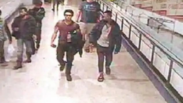 Londra IŞİD'e sarıldı