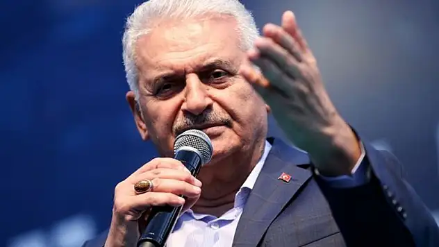 'Sandığa giden oylar sayılırken iç edildi'