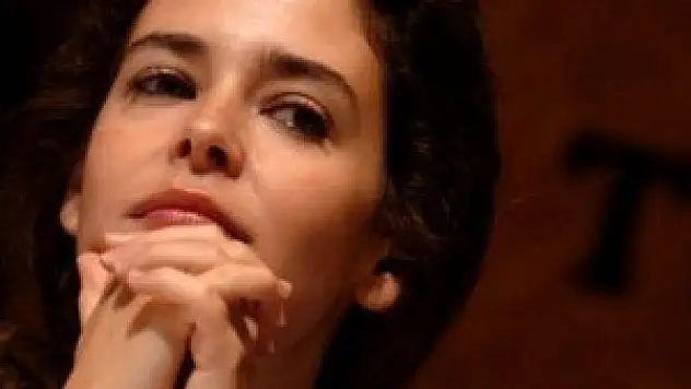 Pelin Batu, CHP için kararını verdi