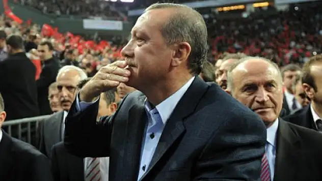 Erdoğan: Davutoğlu emanetçi değildir