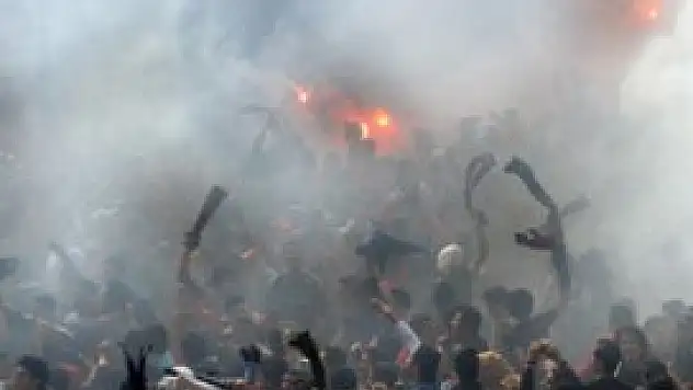 İdam kararı sokakları karıştırdı