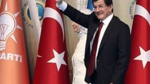 Davutoğlu Sayın Cumhurbaşkanım dedi ve izin istedi