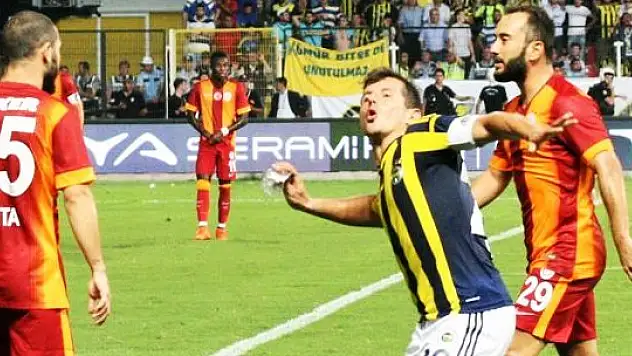 Emre G.Saraylı taraftarlara küfretti iddiası!