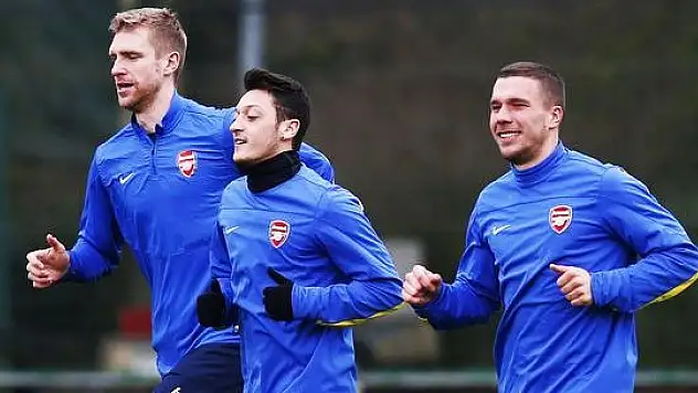 Podolski idmanda 'Cimbom' diye bağırdı