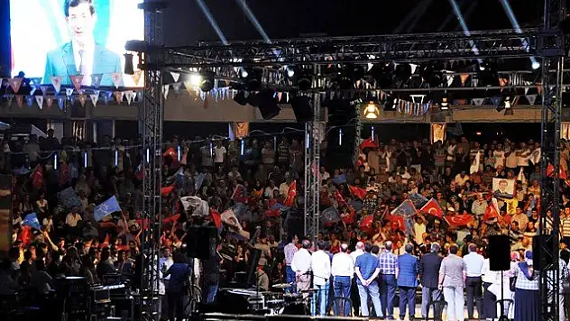 Konya'da Davutoğlu coşkusu