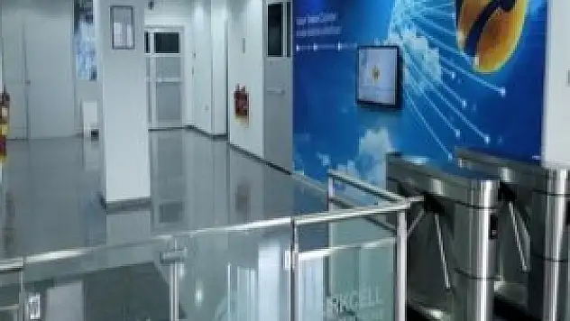 Turkcell hissesini sattı!