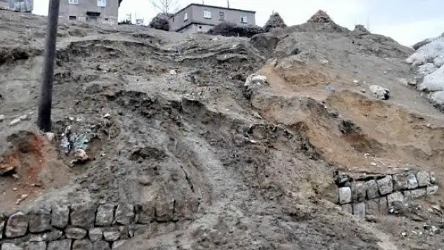 Çin'de heyelan: 6 ölü