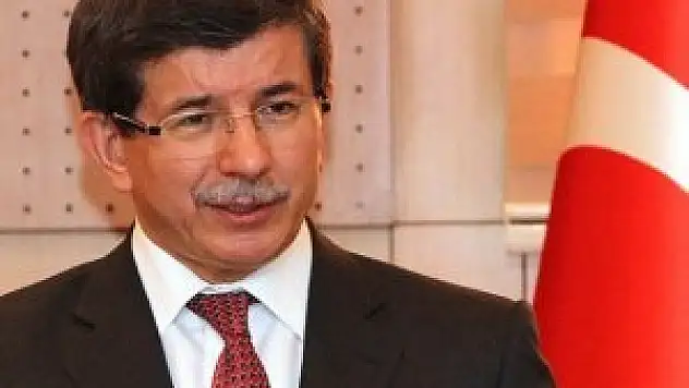 Davutoğlu: ''Barış ve istikrar kuşağı oluşturmalıyız''