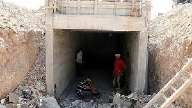 Suriye'de hastaneler yer altına iniyor